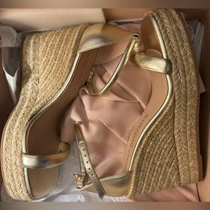 STUART WEITZMAN WEDGES